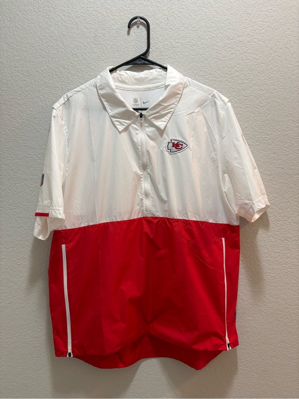 Nike NFL Kansas City Chiefs Short Sleeve Coaches Sideline Polo Men’s Large